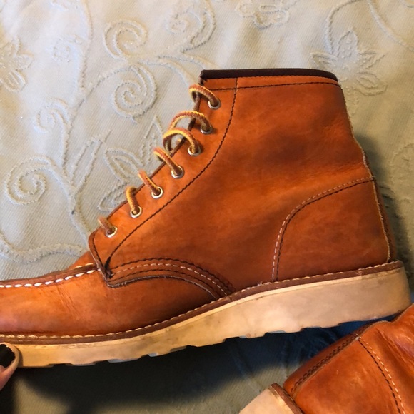 Redwings Classic Moc Toe Work Boot - Picture 11 of 15